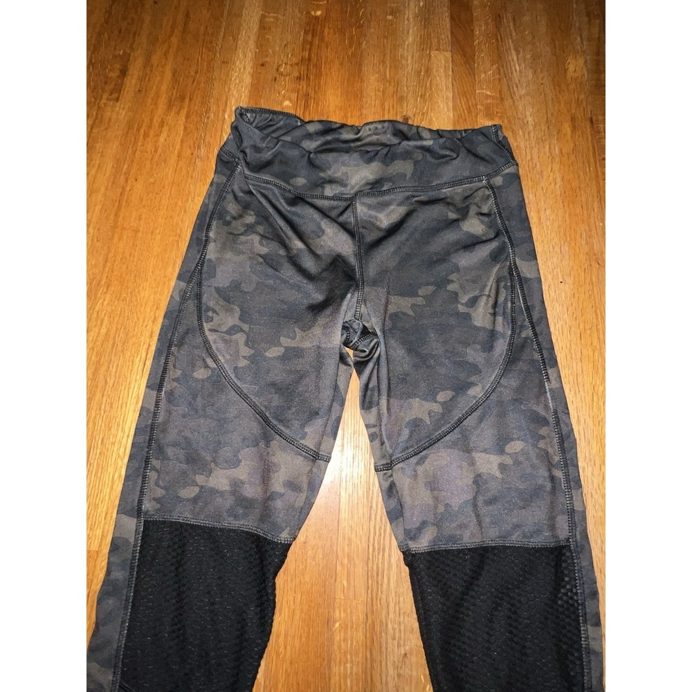 Therapy Women Medium Black Gray Camo Mesh Panels Stretch Workout Yoga Leggings - Picture 2 of 6
